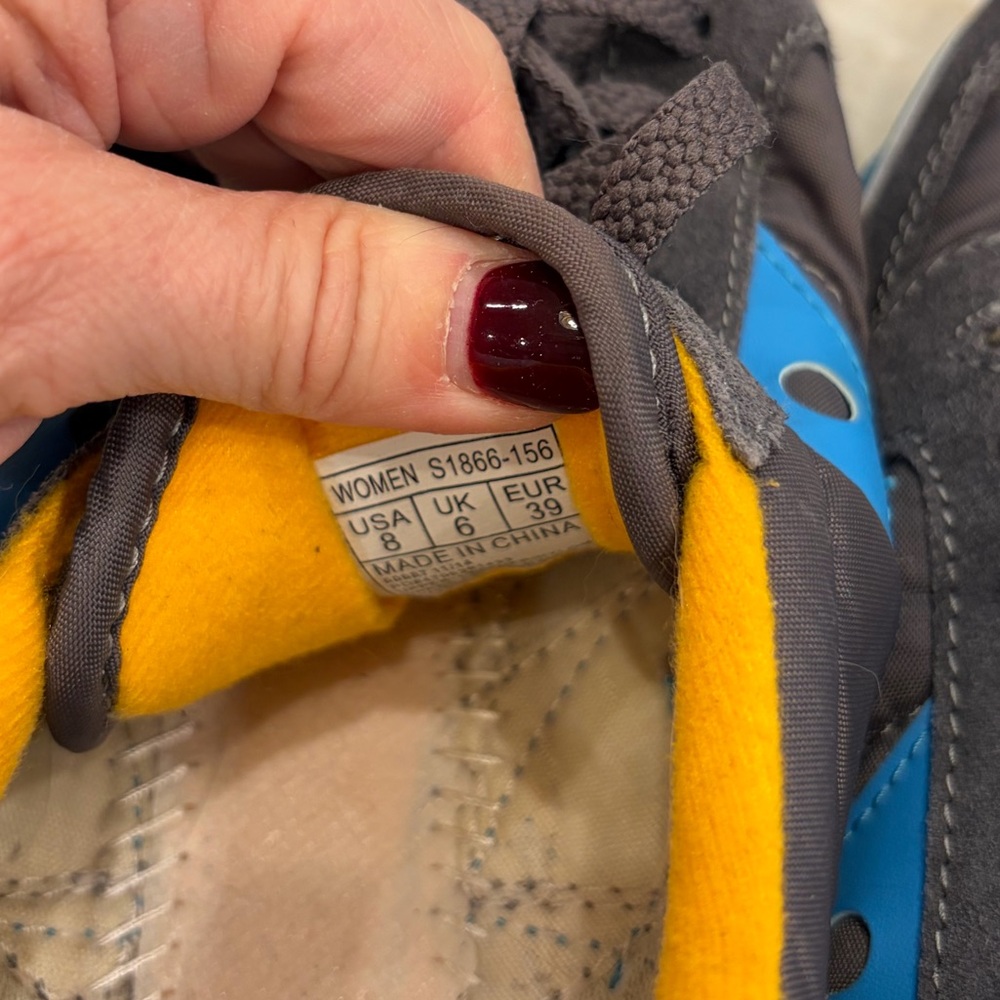 Saucony Retro Low Top Sneakers Gray Blue Yellow Size 8 Lace Up Running Y2K Pop - Picture 7 of 10